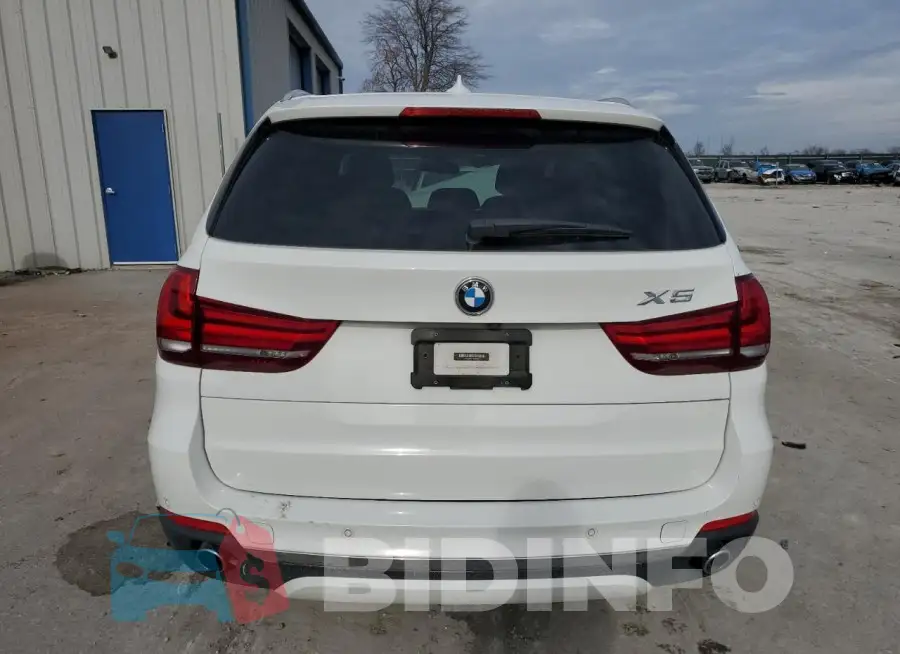 5UXKR0C3XH0V80355 Photo# 6