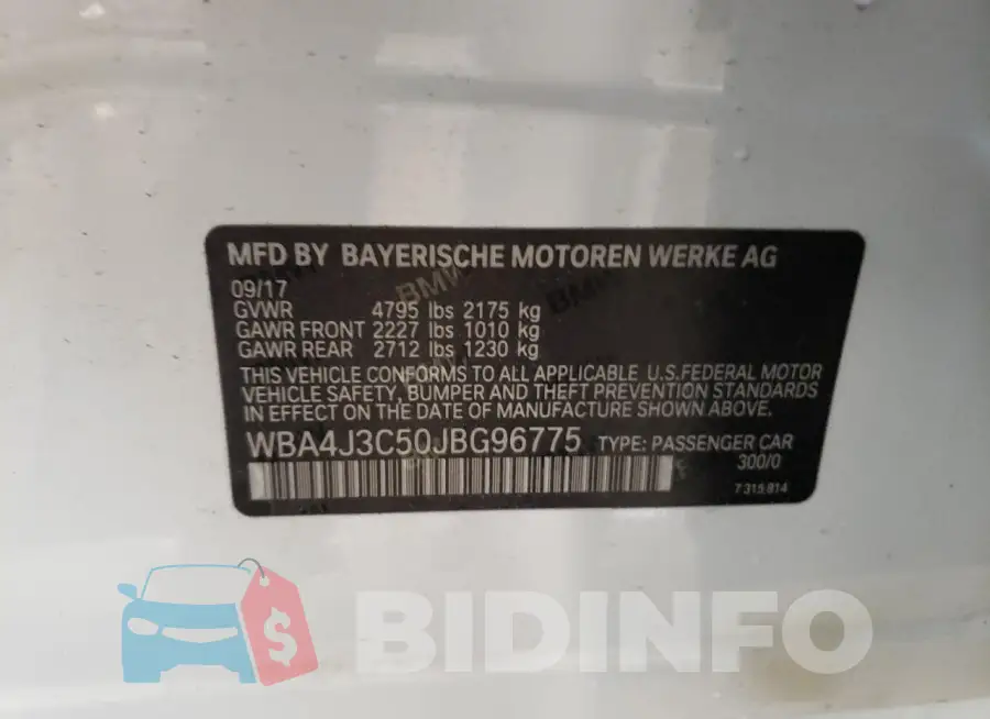 WBA4J3C50JBG96775 Photo# 12