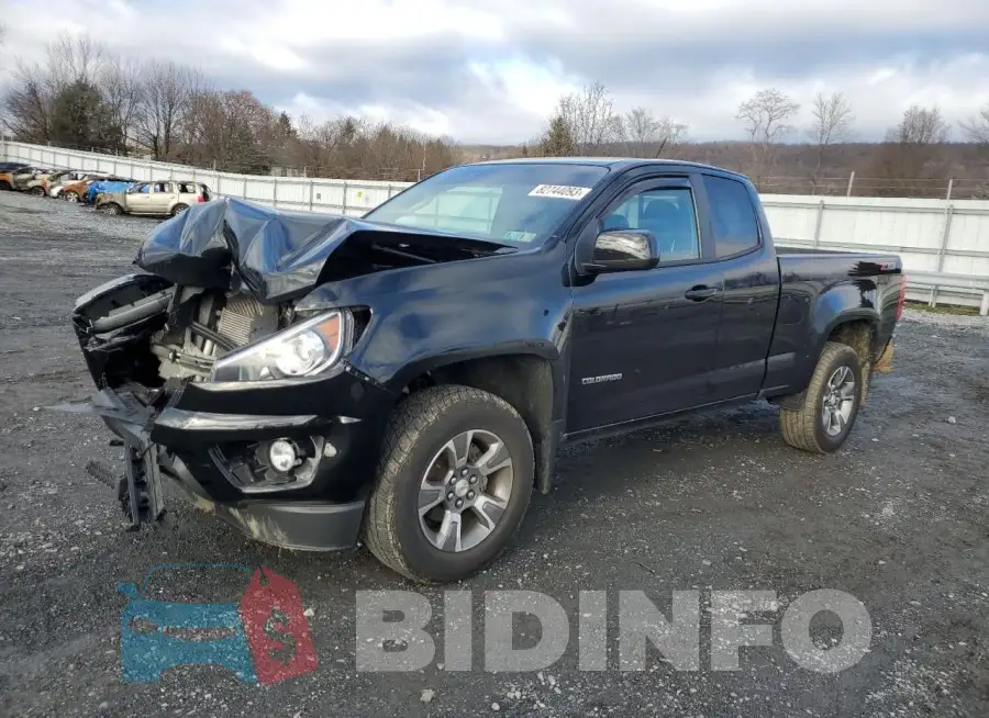 1GCHTDEN4J1140764 Photo# 1