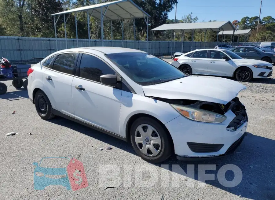 1FADP3E24GL258576 Photo# 4