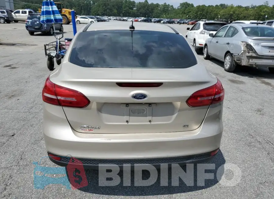 1FADP3F24JL226636 Photo# 6