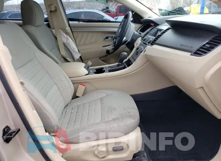 1FAHP2D86HG122607 Photo# 7