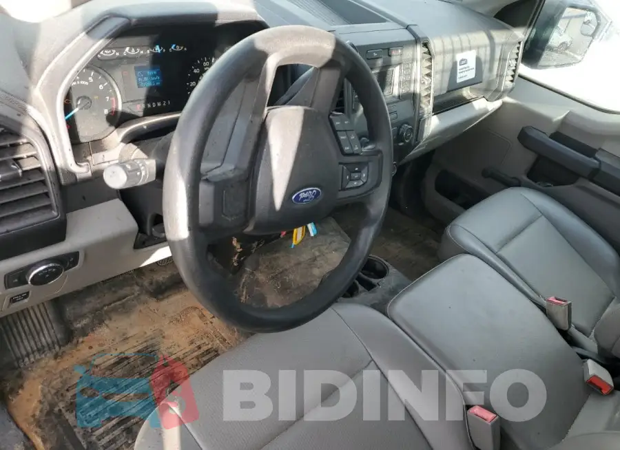 1FTMF1CBXKKC41834 Photo# 8