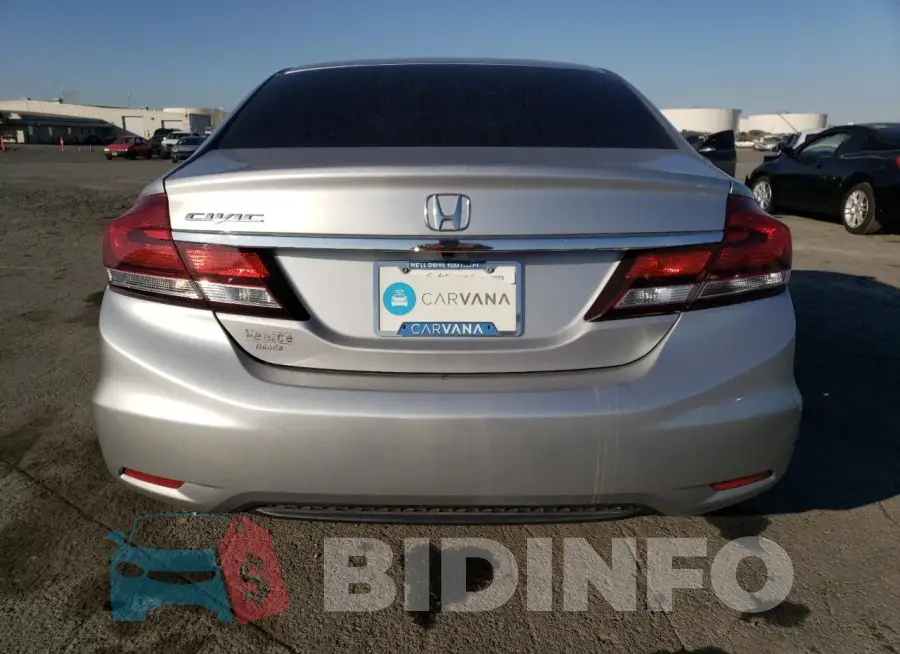 19XFB2F82FE024216 Photo# 6
