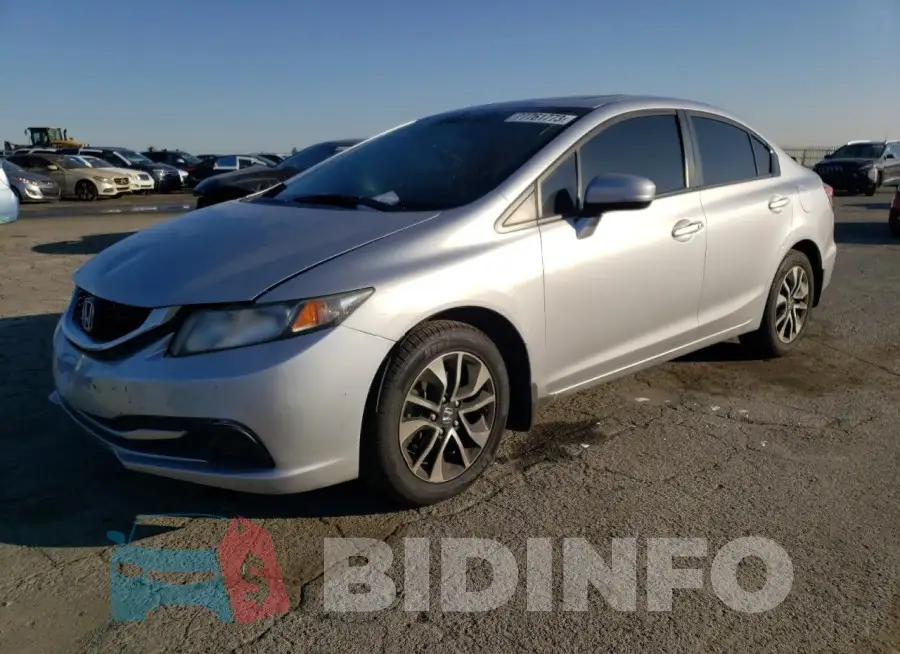 19XFB2F82FE024216 Photo# 1