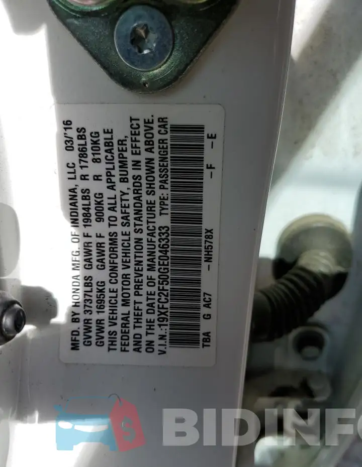 19XFC2F50GE046333 Photo# 12