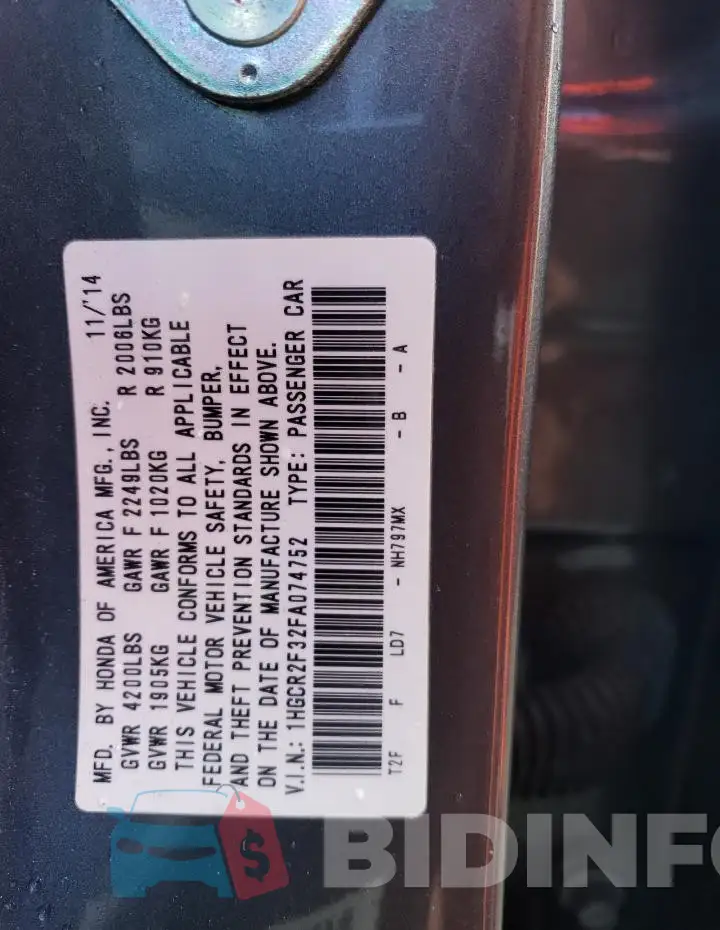 1HGCR2F32FA074752 Photo# 13
