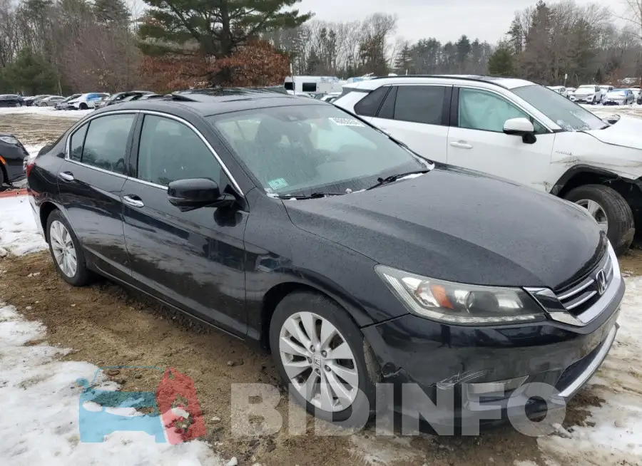1HGCR3F83FA013637 Photo# 4