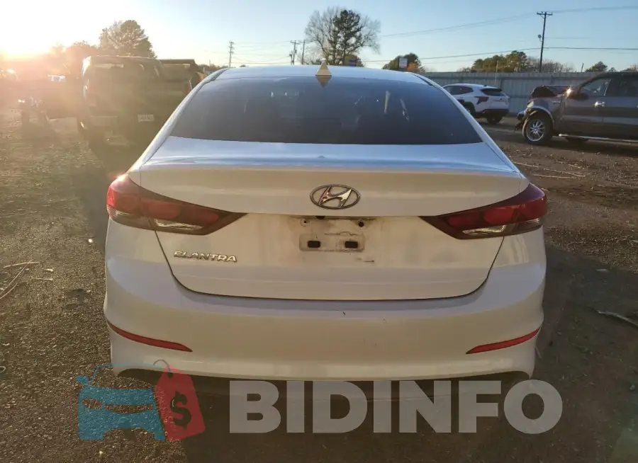 5NPD84LF9JH357800 Photo# 6