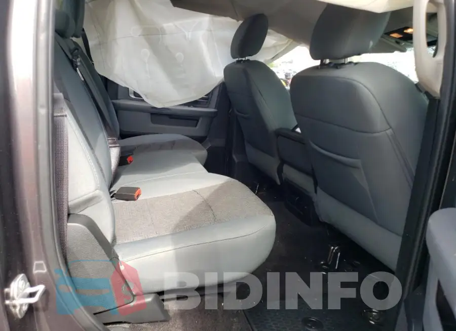 1C6RR7LG4JS130214 Photo# 10