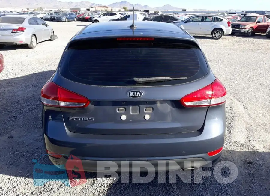 KNAFK5A86G5584677 Photo# 6