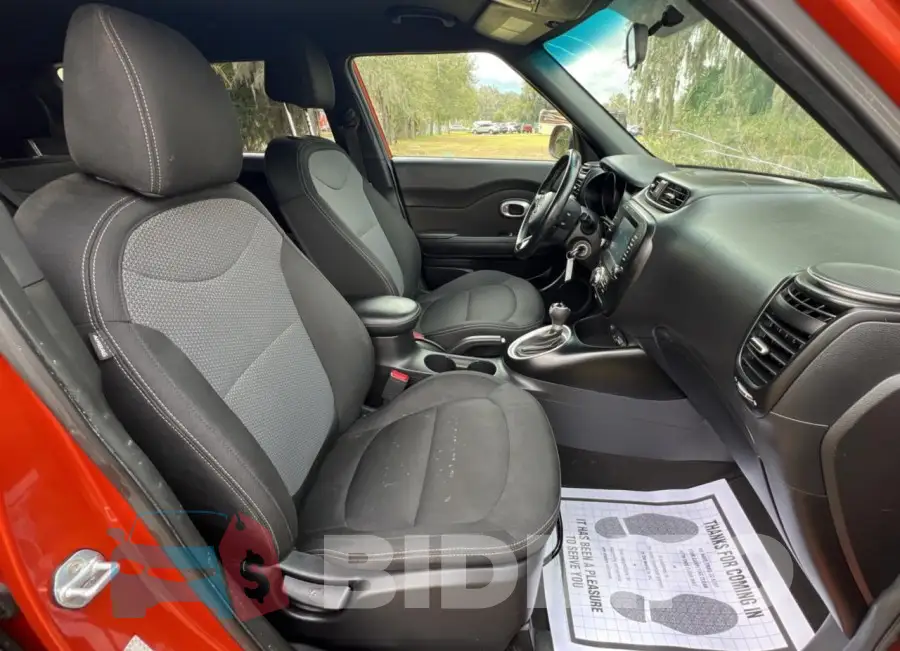 KNDJP3A5XJ7586419 Photo# 5