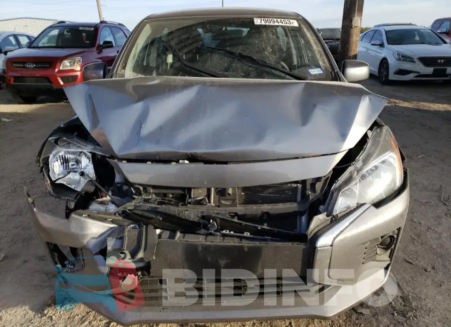 ML32AUHJ1NH009621 Photo# 5