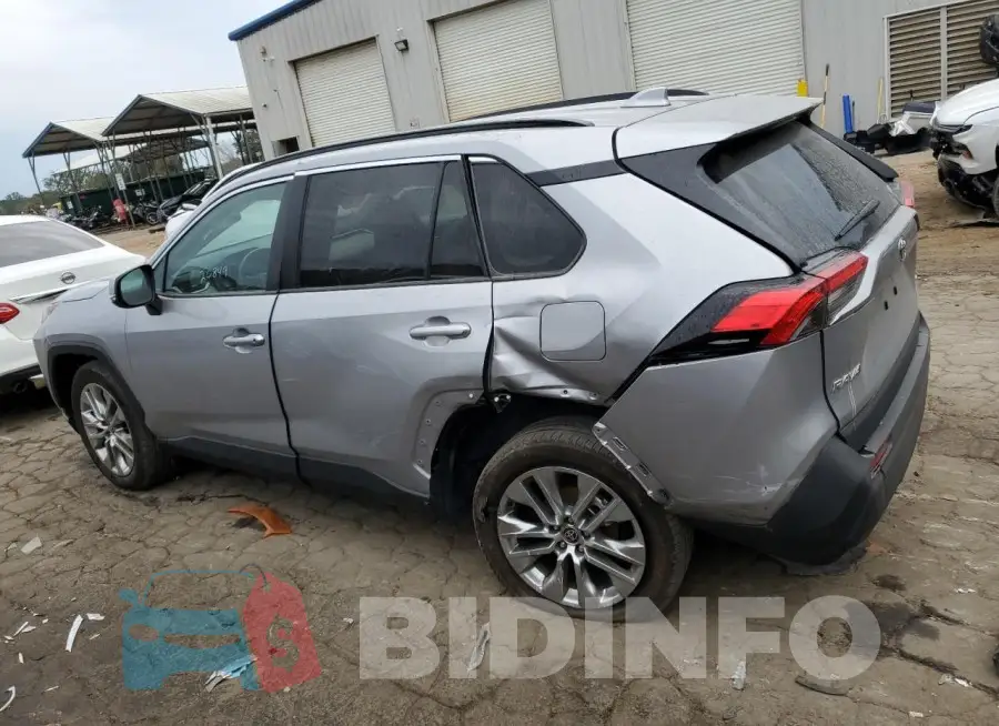 2T3C1RFV6NC184124 Photo# 2