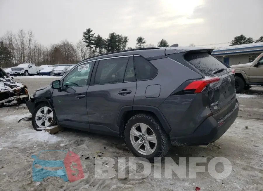 2T3P1RFV8LC132038 Photo# 2