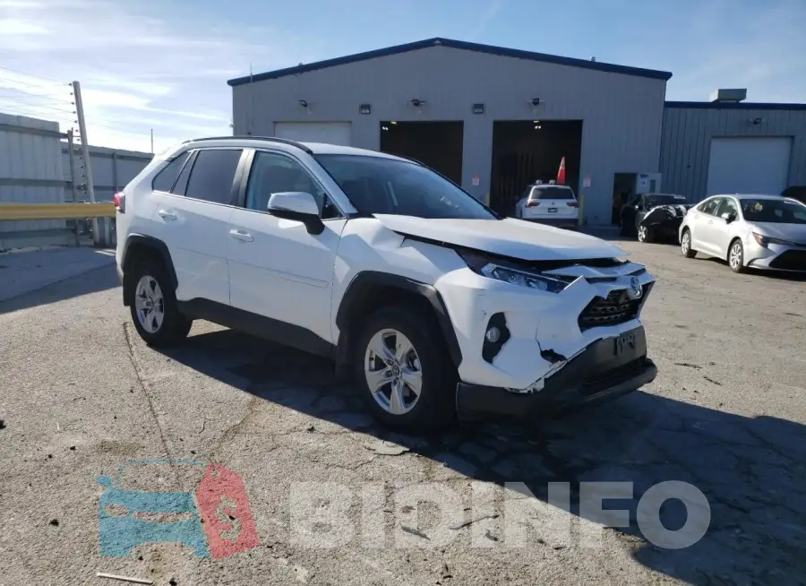 2T3P1RFV9MC156124 Photo# 4