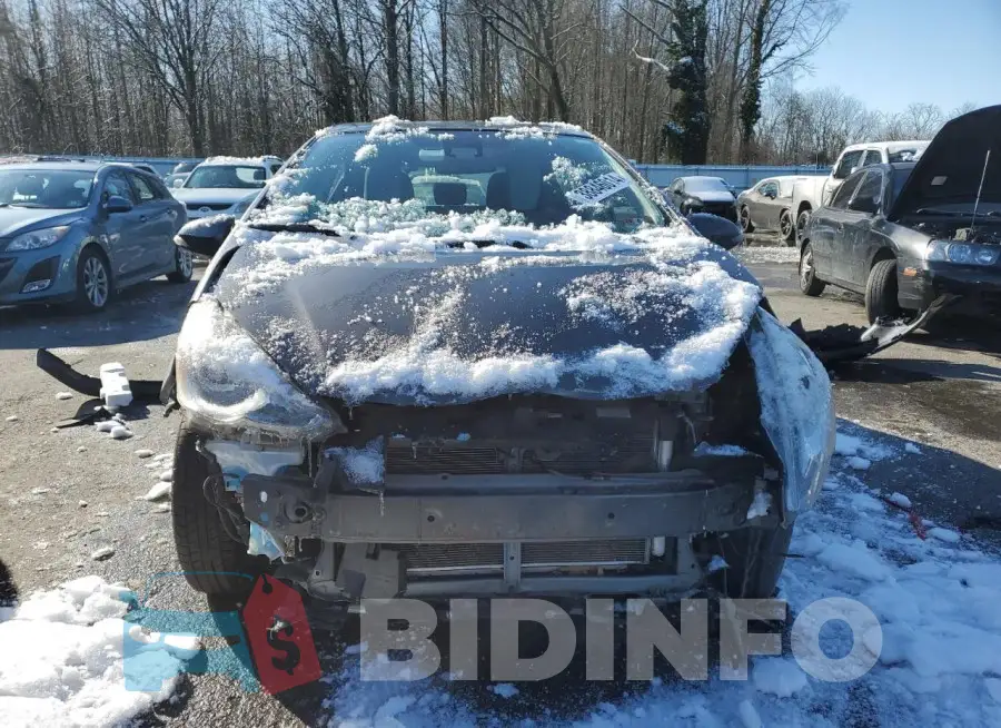 JTDKDTB32H1594618 Photo# 5