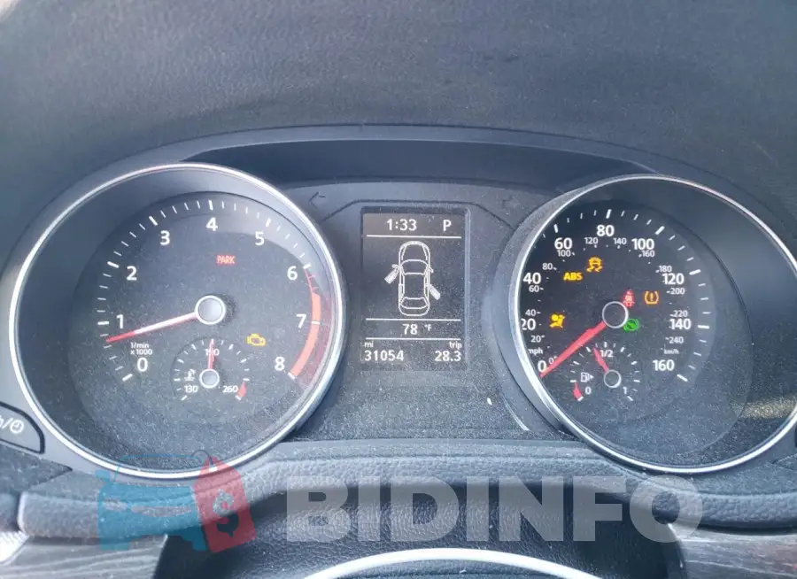 1VWBA7A37JC017530 Photo# 9