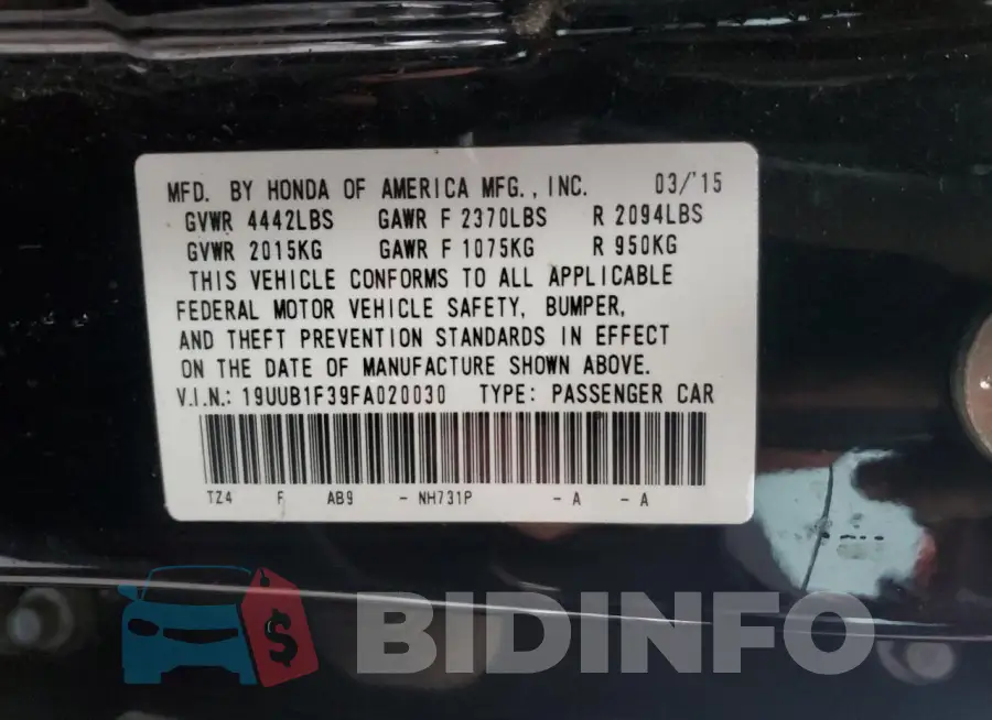 19UUB1F39FA020030 Photo# 12