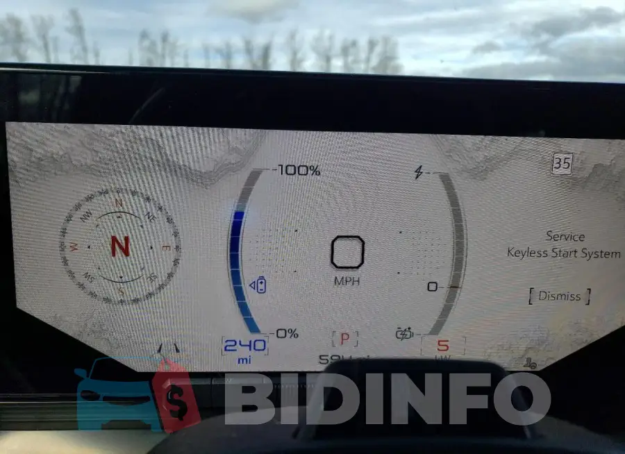 1GKB0RDC3RU100637 Photo# 9
