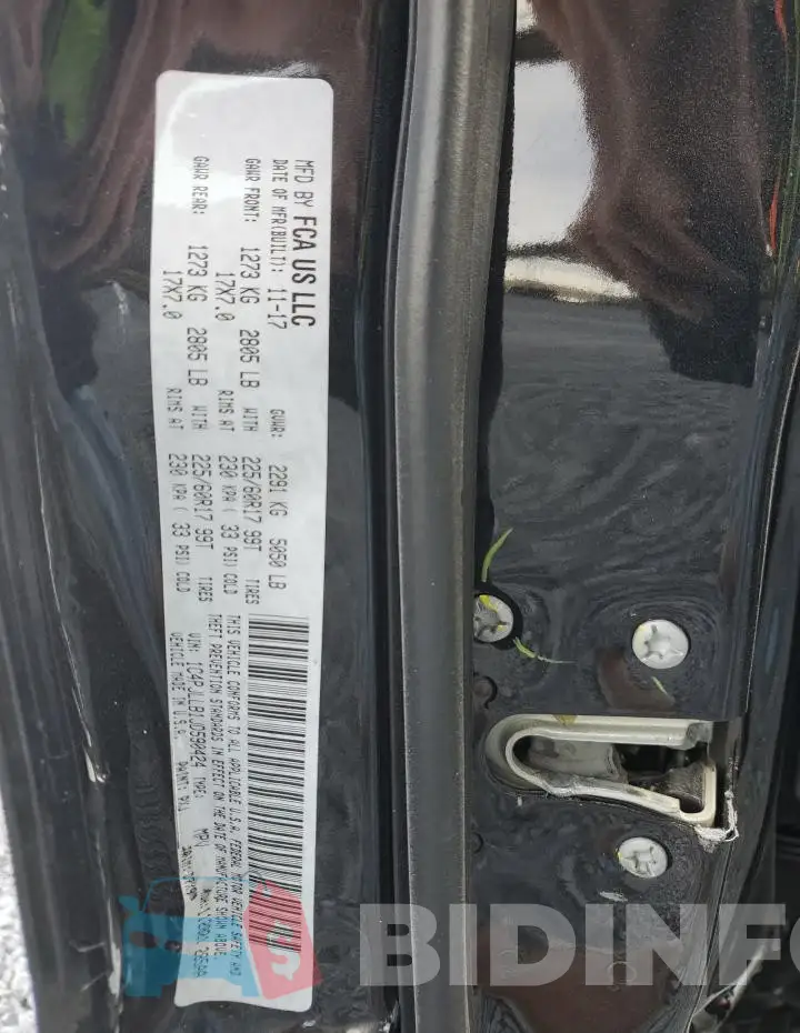 1C4PJLLB1JD590424 Photo# 13