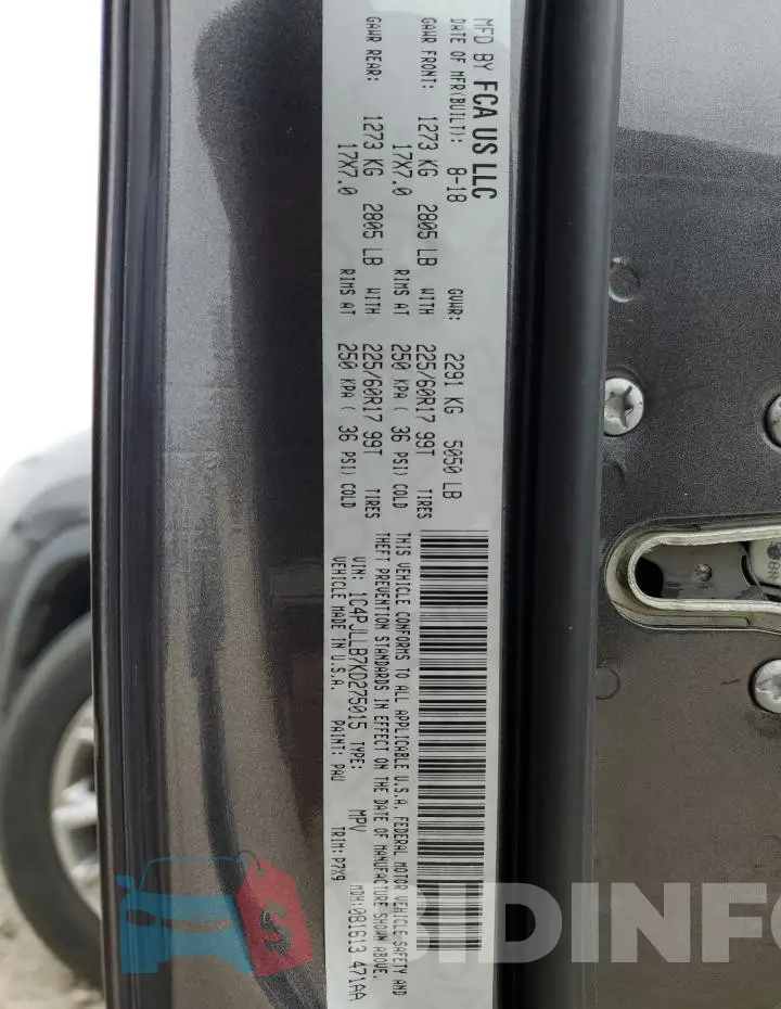 1C4PJLLB7KD275015 Photo# 12