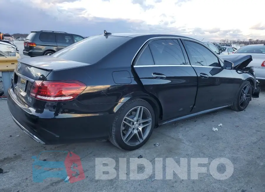WDDHF6HB7FB110041 Photo# 3
