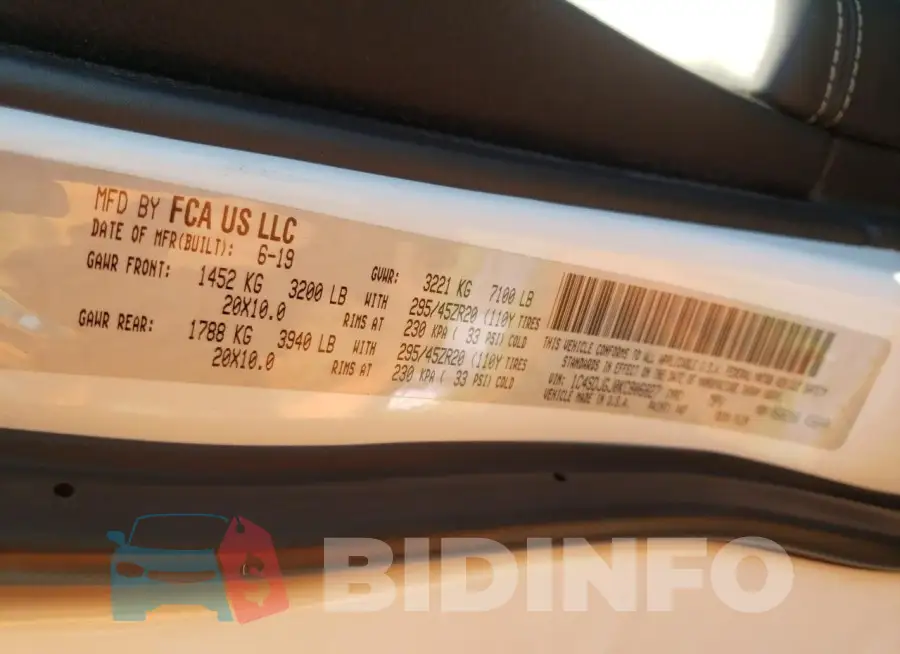 1C4SDJGJ0KC806827 Photo# 14