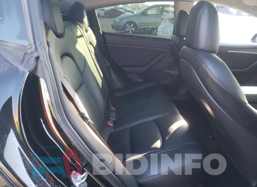 5YJ3E1EB3NF117336 Photo# 10