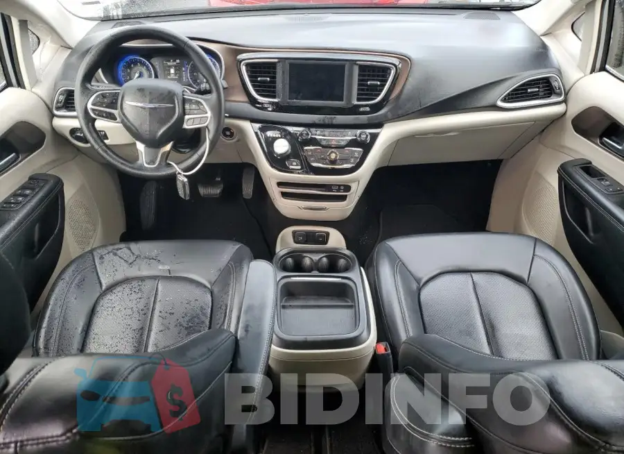2C4RC1DG8LR262080 Photo# 8