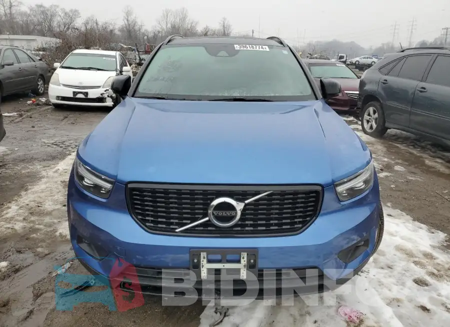 YV4162UM5M2488977 Photo# 5
