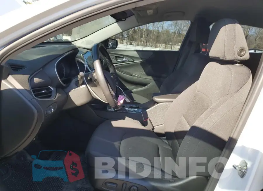 1G1ZD5ST8NF125194 Photo# 7