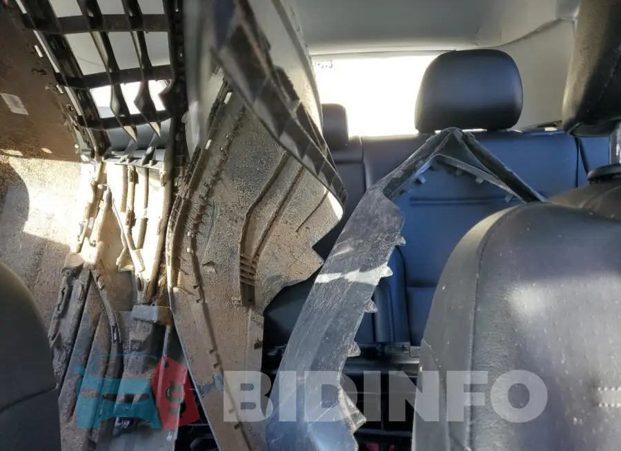 KL7CJKSB2FB109865 Photo# 10