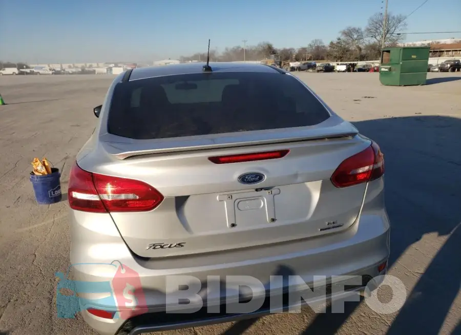 1FADP3F25GL360466 Photo# 6