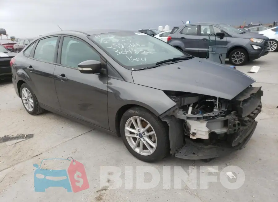 1FADP3F28HL304832 Photo# 4