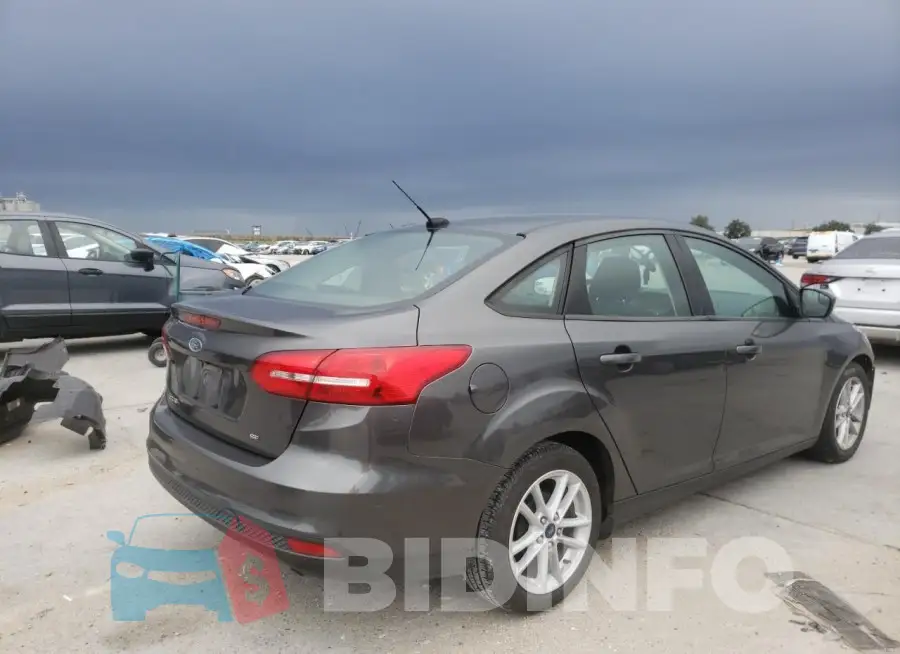 1FADP3F28HL304832 Photo# 3