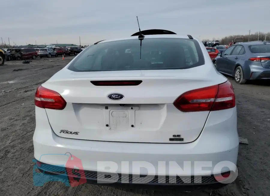 1FADP3FE4JL302124 Photo# 6