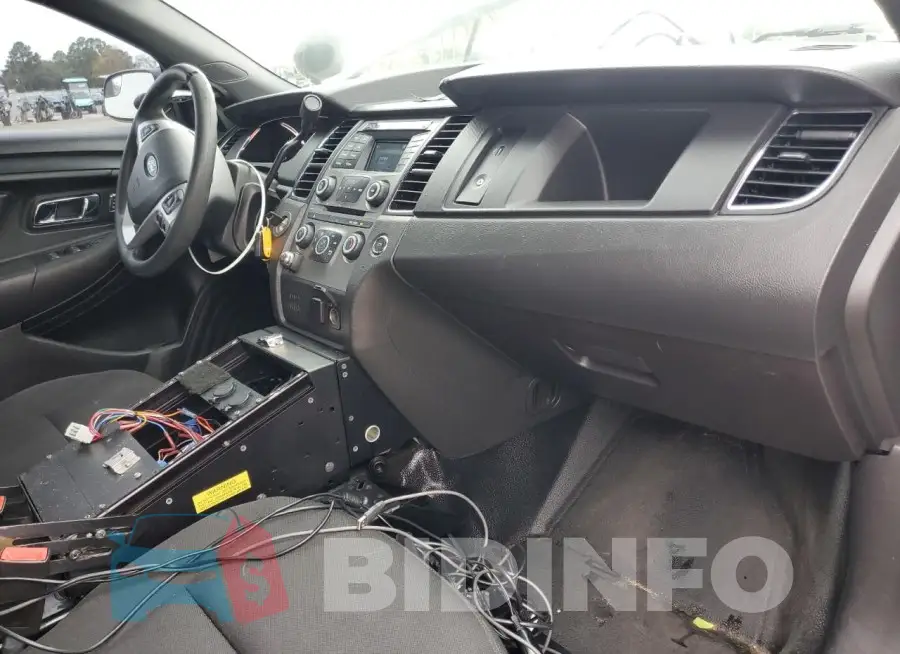 1FAHP2MK2JG109922 Photo# 8