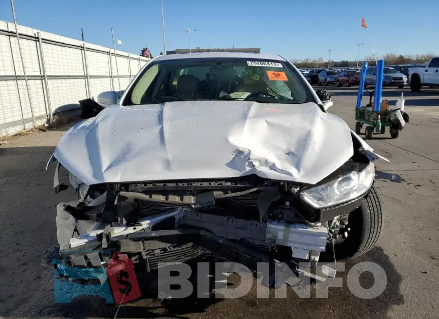 3FA6P0T91GR122804 Photo# 5