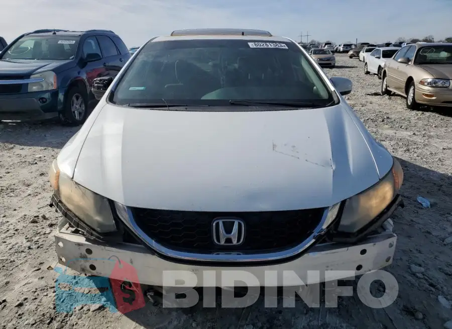 19XFB2F84FE016120 Photo# 5