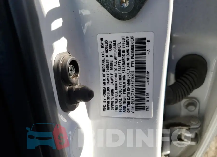 19XFC1F75KE207800 Photo# 12