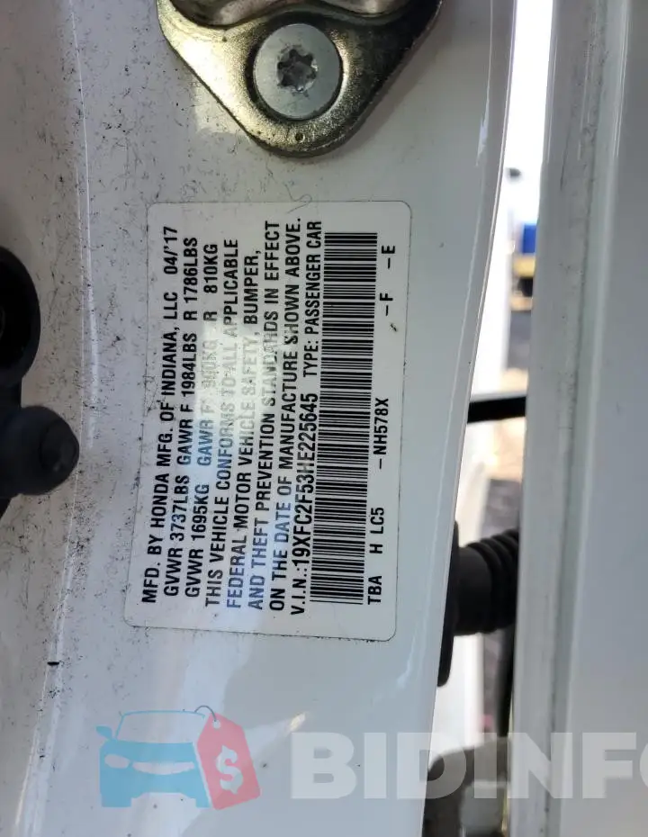 19XFC2F53HE225645 Photo# 12