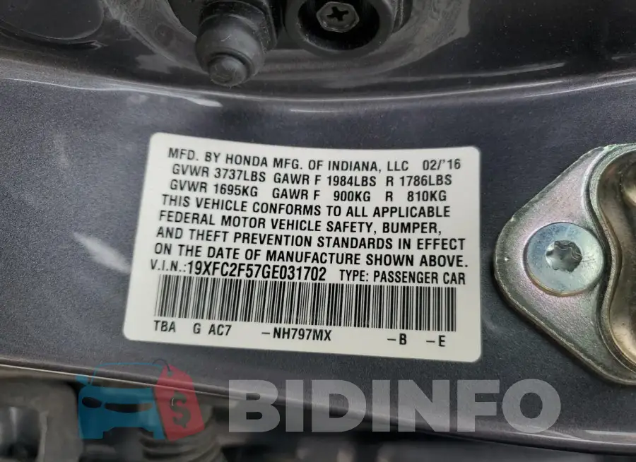 19XFC2F57GE031702 Photo# 12