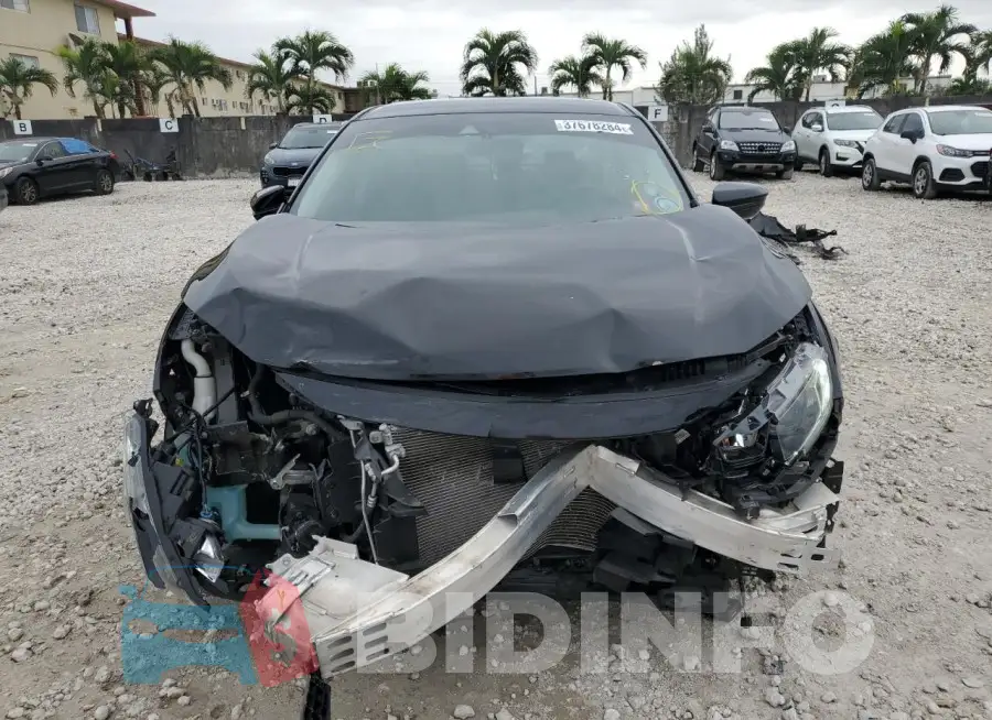19XFC2F62KE043760 Photo# 5