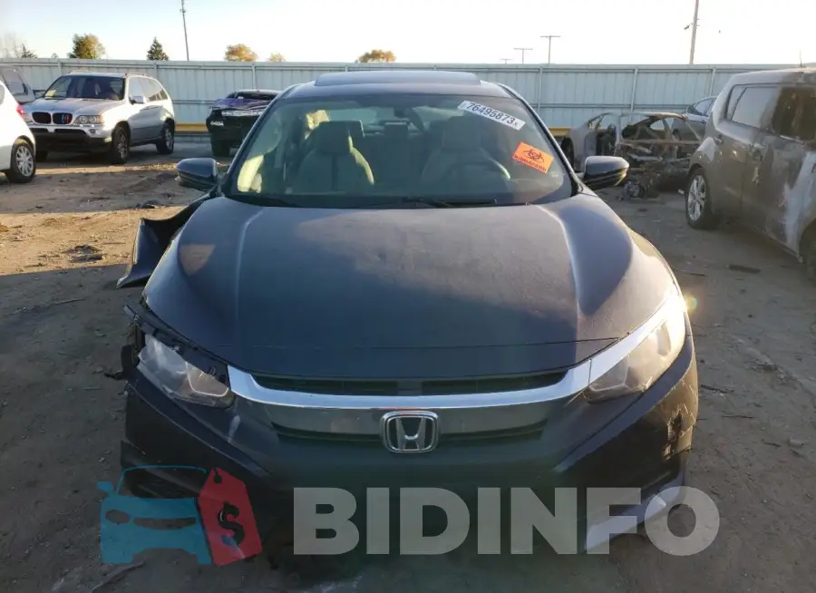 19XFC2F71HE026000 Photo# 5