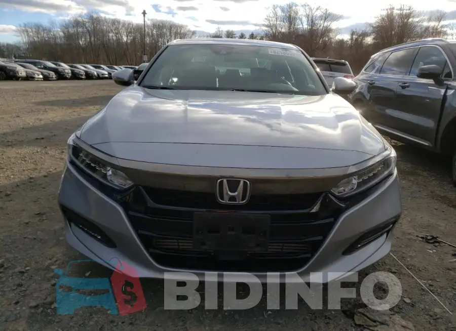 1HGCV1F32KA155461 Photo# 5