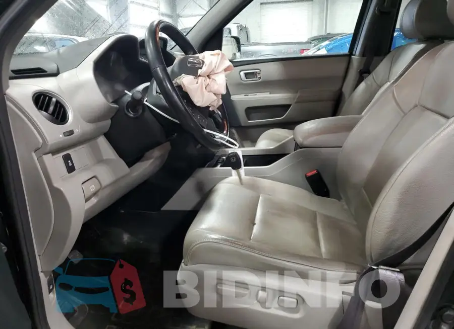 5FNYF4H56FB032843 Photo# 7