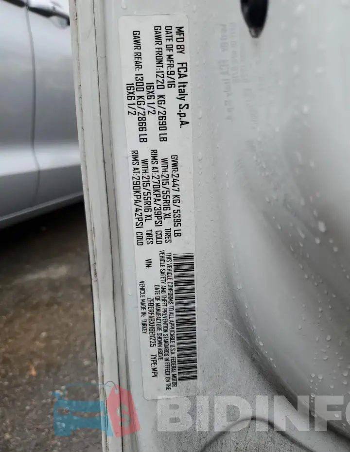 ZFBERFABXH6E11225 Photo# 14