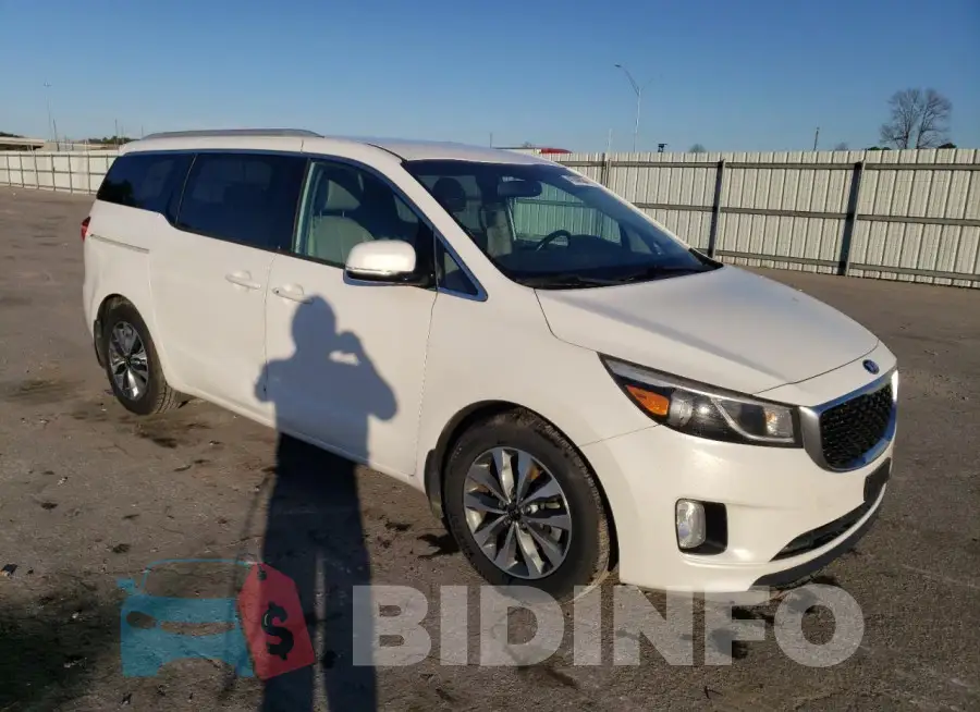 KNDMC5C17F6047137 Photo# 4
