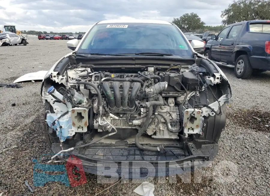 3MVDMABL5LM136885 Photo# 5
